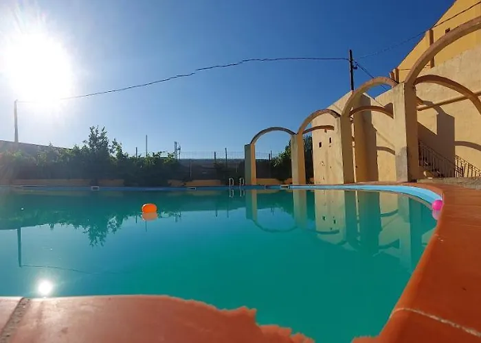 Masia La Bomba